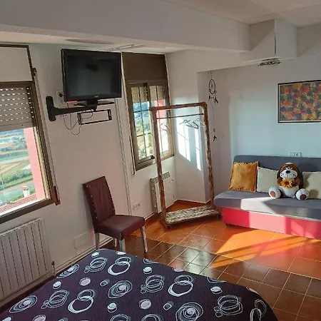 Casaemyem- * Pineda De Mar
